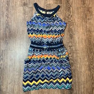 BCBGMAXAZRIA Chevron Keyhole Dress With Pockets